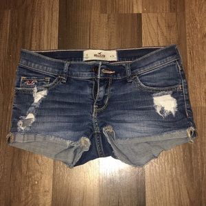 Hollister Shorts (Distressed)